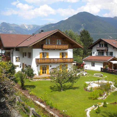 Appartamento Haus Daheim Mittenwald Esterno foto